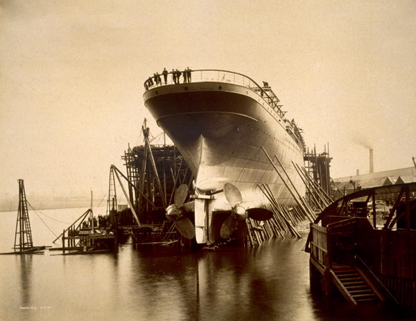 RMS Campania, 1892 (b/w photo)  a English Photographer
