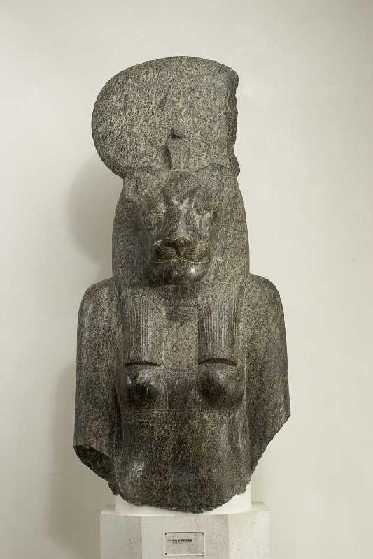 Statue der Göttin Sachmet a Ägyptisch