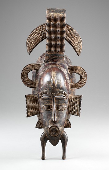 Kpelie Mask a African