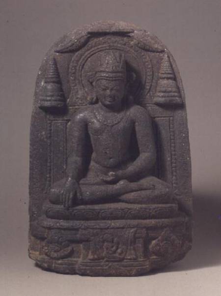 1963-30 Carved figure of a seated crowned Buddha in royal preaching posture from Bihar a Anonimo