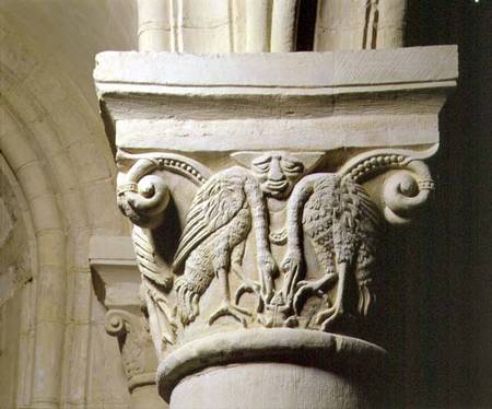 Column capital bearing symmetrically arranged dog-like beastsfrom the hemicycle choir a Anonimo