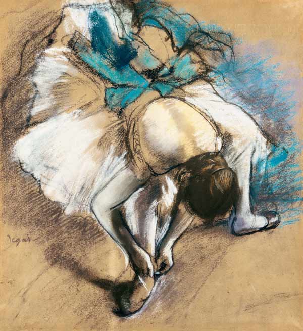 Dancer when lacing the ballet shoes up a Edgar Degas