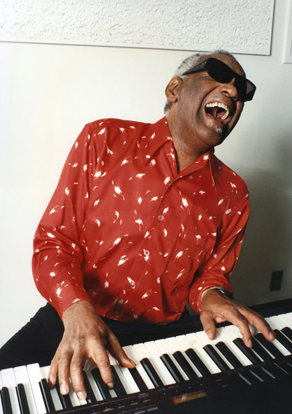 Ray Charles at home in Los Angeles a English Photographer, (20th century)