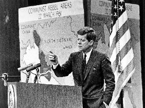 Dall'inizio della sua amministrazione, il presidente americano John Kennedy ha tenuto conferenze sta