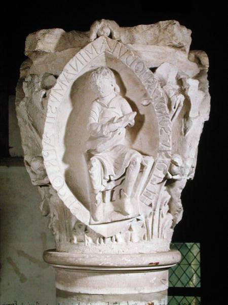 Capital depicting the First Key of Plainsong with a dulcimer player a Scuola Francese