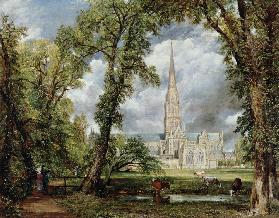 La cattedrale di Salisbury vista dal giardino del vescovo