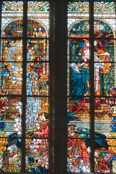 Kathedrale Sankt Nikolaus, Freiburg Glasfenster a Jozef Mehoffer