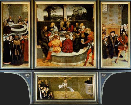 Triptych, left panel, Philipp Melanchthon performs a baptism assisted by Martin Luther; centre panel a Lucas Cranach il Vecchio