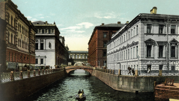 St.Petersburg , Winter Canal a 