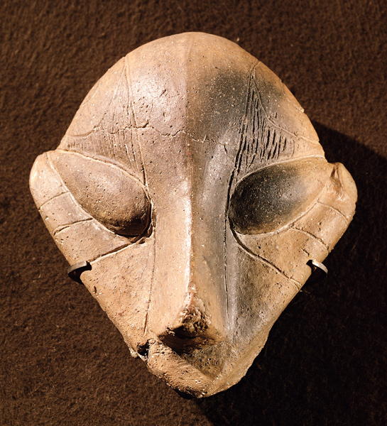 Stylised head, from Predionica, Late Vinca Culture a Prehistoric