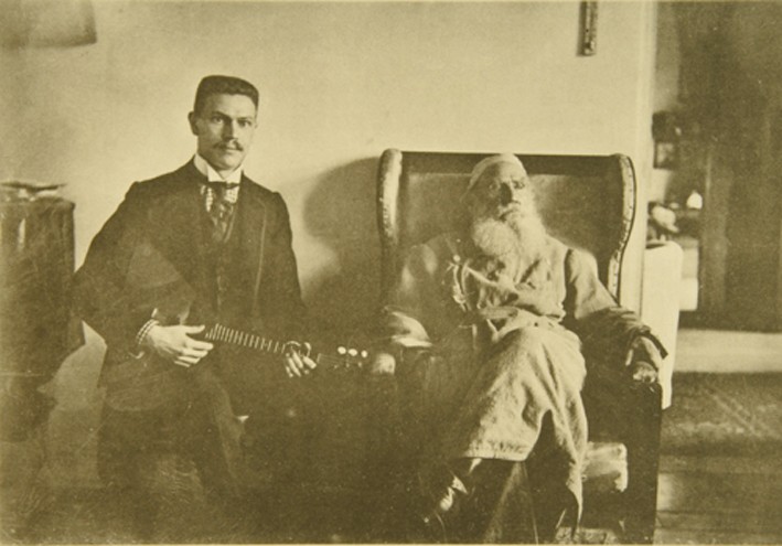 Leo Tolstoy with the Balalaika Player Boris Troyanovsky a Sophia Andreevna Tolstaya