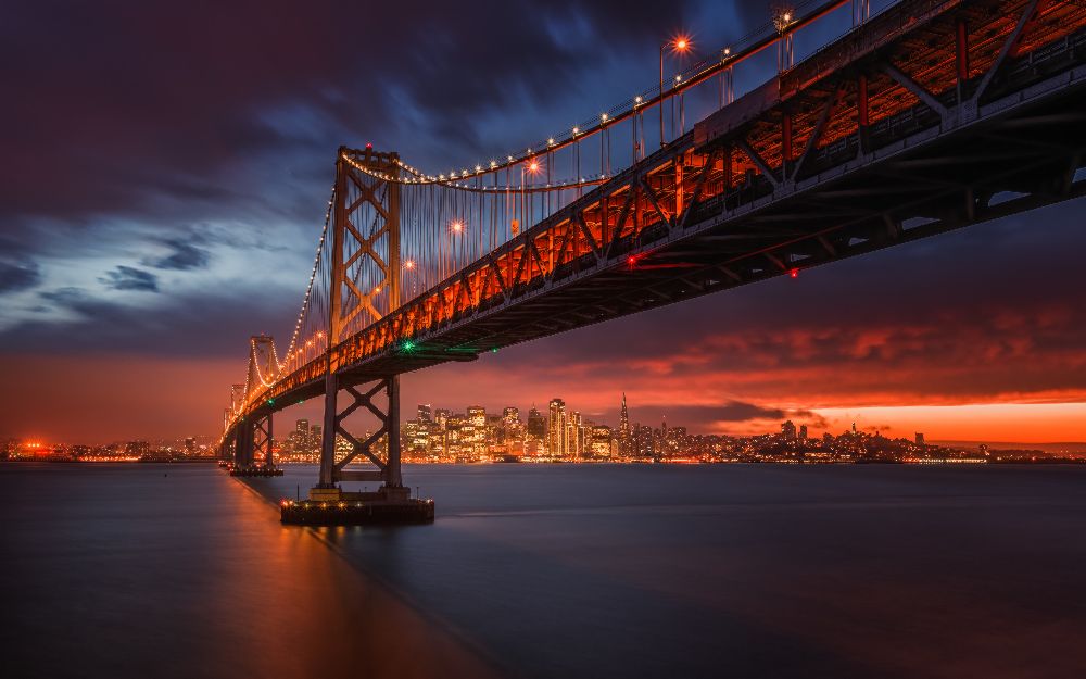 Fire over San Francisco a Toby Harriman