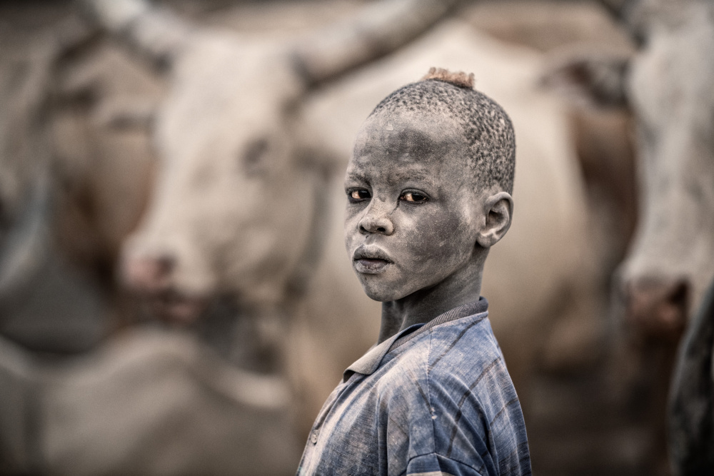 Young Mundari herder a Trevor Cole
