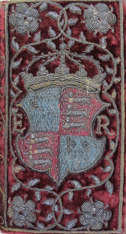 Embroidered velvet binding on John Udall's Sermons with the arms of Elizabeth I a Unbekannter Meister